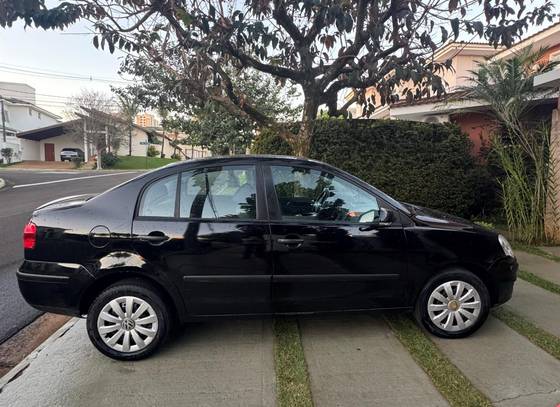 VOLKSWAGEN POLO 1.6 MI 8V E-FLEX 4P MANUAL VOLKSWAGEN POLO 1.6 MI 8V E-FLEX 4P MANUAL